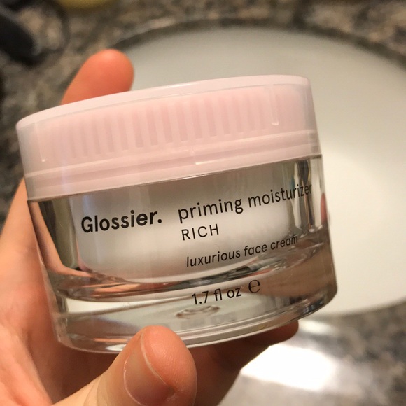 glossier priming moisturiser rich